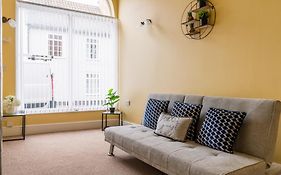 Airfield Apartment